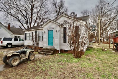 /international/us/417-lake-st-ridgely-tn-110105633815/