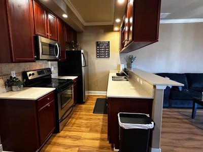 /international/us/1920-bloomington-avenue-tallahassee-fl-110097515346/