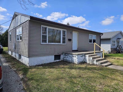 /international/us/326-s-melville-street-rensselaer-in-110098985493/