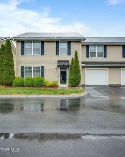 /international/us/396-jonesboro-road-piney-flats-tn-110107924975/