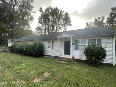 /international/us/117-e-glenn-street-zebulon-nc-110100974844/
