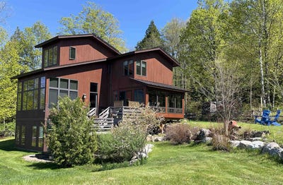 /international/us/335-valley-view-drive-addison-vt-110108490441/