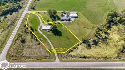 /international/us/10551-160th-avenue-moravia-ia-110102616041/