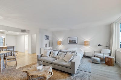 /international/us/2301-collins-avenue-miami-beach-fl-110106476699/