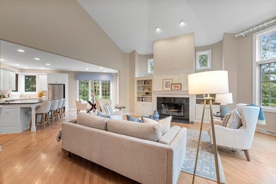 /international/us/10632-n-hidden-reserve-cir-mequon-wi-110100074832/