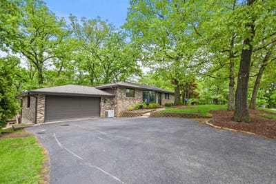 /international/us/10050-w-145th-street-orland-park-il-110108208868/