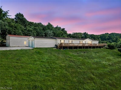 /international/us/7022-bluebird-road-nw-east-canton-oh-110109248454/