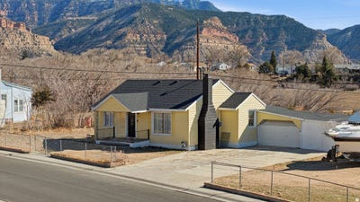 /international/us/148-s-grassy-trail-dr-east-carbon-ut-110106032230/