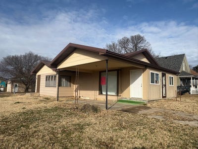 /international/us/203-n-main-st-lucas-ks-110104093961/