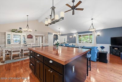 /international/us/1023-twin-lake-road-stroudsburg-pa-110120139030/