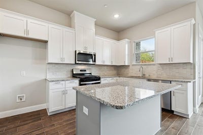 /international/us/589-hutchinson-lane-lewisville-tx-110101239226/
