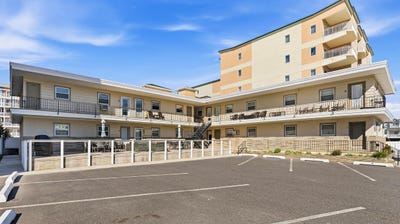 /international/us/404-06-e-farragut-road-wildwood-crest-nj-110108139696/