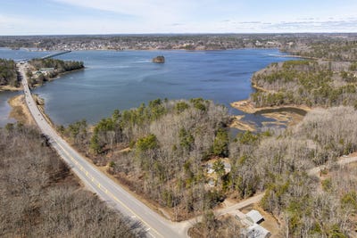 /international/us/2-1-us-route-1-edgecomb-me-110105357965/