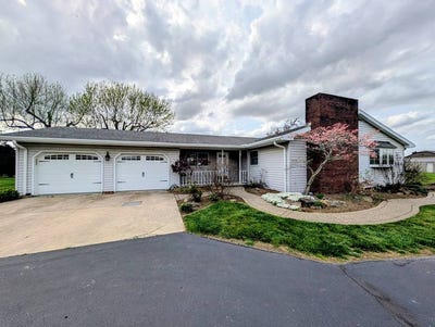 /international/us/11364-cunningham-boulevard-lawrenceville-il-110107004481/