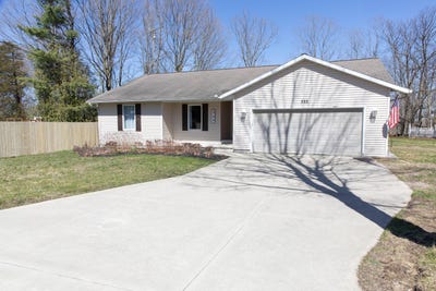 /international/us/333-quarterline-street-newaygo-mi-110098967863/