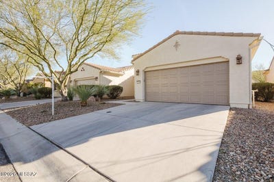 /international/us/1744-burning-hill-drive-green-valley-az-110105642528/