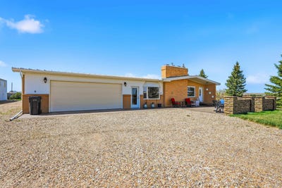 /international/us/11359-us-hwy-212-belle-fourche-sd-110108348823/