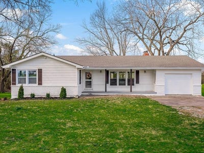 /international/us/12301-e-233rd-street-peculiar-mo-110105631185/