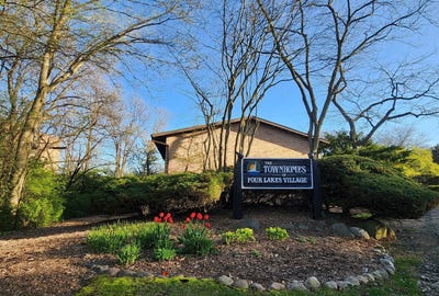 /international/us/5915-meadow-drive-lisle-il-110107869332/