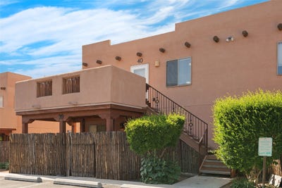 /international/us/3300-rufina-santa-fe-nm-110107655809/