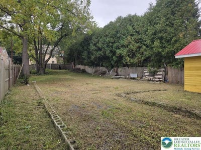 /international/us/1519-friedensburg-road-lower-alsace-twp-pa-110120660049/