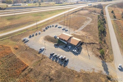 /international/us/140-w-outer-rd-poplar-bluff-mo-110108805523/