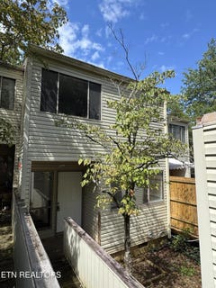 /international/us/711-idlewood-lane-knoxville-tn-110101342474/