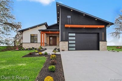 /international/us/2020-edgewater-street-frenchtown-twp-mi-110107485459/