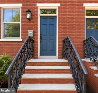 /international/us/457-s-6th-street-camden-nj-110119504529/