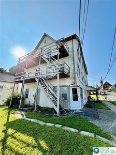 /international/us/370-main-street-tatamy-boro-pa-110108335596/