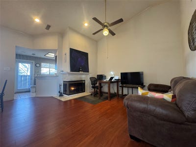 /international/us/401-pebble-way-arlington-tx-110104877607/