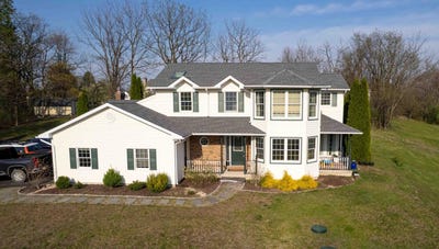 /international/us/766-s-dogwood-road-walnutport-pa-110099661931/