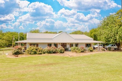 /international/us/433-county-road-1245-savoy-tx-110100425839/?lang=zh-cn