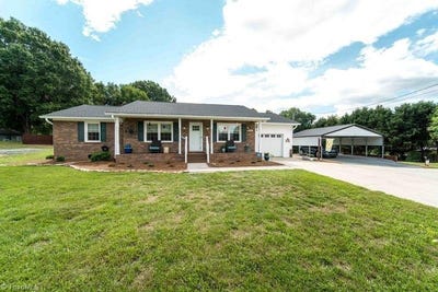 /international/us/5055-pine-hall-road-walkertown-nc-110108443618/