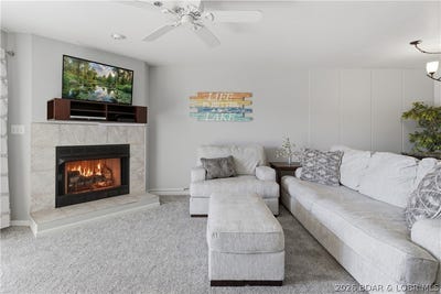 /international/us/4800-eagleview-drive-osage-beach-mo-110106705432/