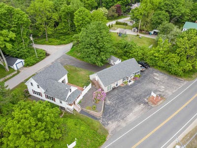 /international/us/2-brown-road-windham-nh-110100323644/