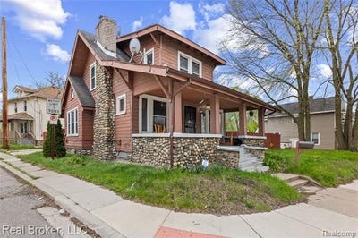 /international/us/352-n-perry-street-pontiac-mi-110107713304/