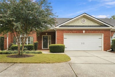 /international/us/129-holiday-road-e-buford-ga-110120413942/