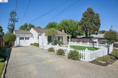 /international/us/3469-bernal-ave-pleasanton-ca-110110373218/