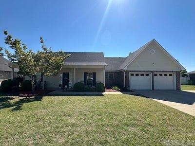/international/us/11-eagle-drive-lonoke-ar-110107784725/