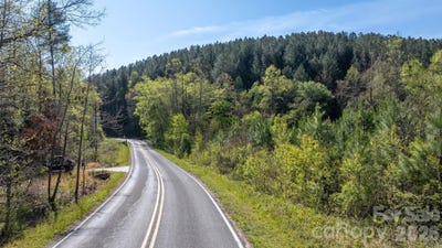 /international/us/bryant-road-morganton-nc-110107981778/