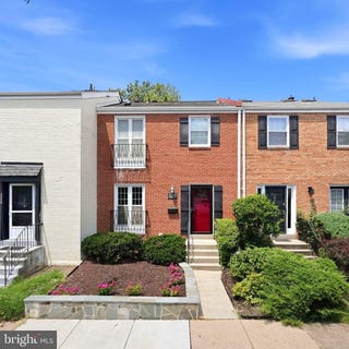 /international/us/3318-ardley-court-falls-church-va-110109623918/