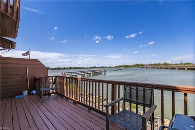 /international/us/63-waters-edge-circle-hampton-va-110108095903/