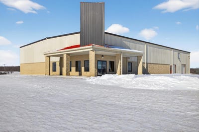 /international/us/8080-matthews-highway-tecumseh-mi-110105214320/