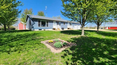 /international/us/163-70th-dunnell-mn-110106253249/