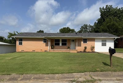 /international/us/912-success-st-gilmer-tx-110108945567/