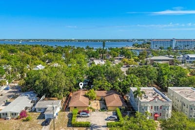 /international/us/2006-7th-avenue-w-bradenton-fl-110107638364/