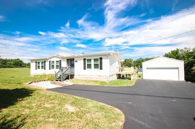 /international/us/5737-old-kentucky-road-sparta-tn-110108637252/