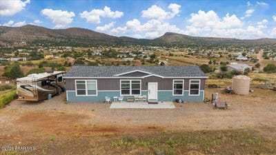 /international/us/3720-w-dove-road-chino-valley-az-110120582369/