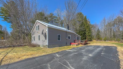 /international/us/513-s-high-street-bridgton-me-110107401451/